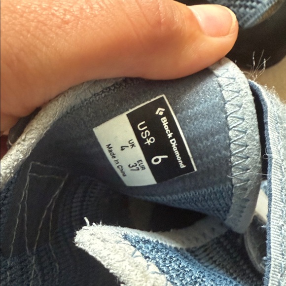 Black Diamond Kids Rock Climbing Shoes - Blue and Gray - Picture 2 of 4